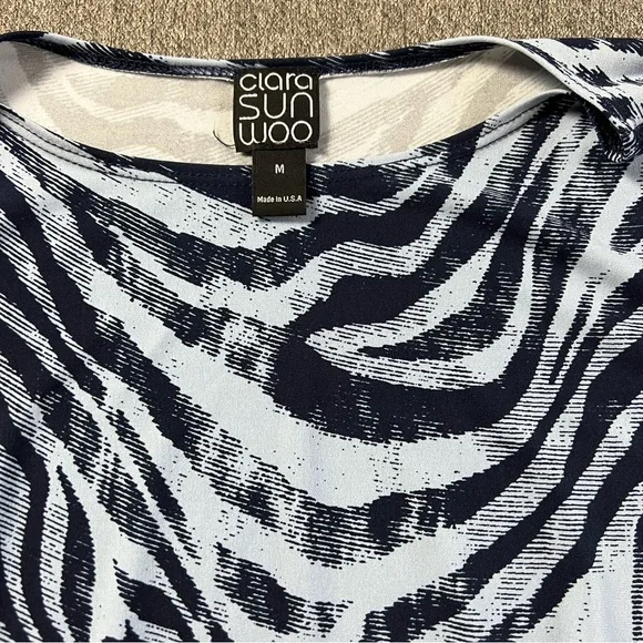 Clara Sun Woo Blue Zebra Casual Top - Picture 2 of 10